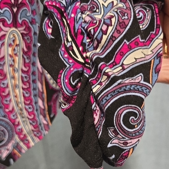 Chico's Vibrant Paisley Subtly stretchy Top Size 12 - Picture 8 of 13